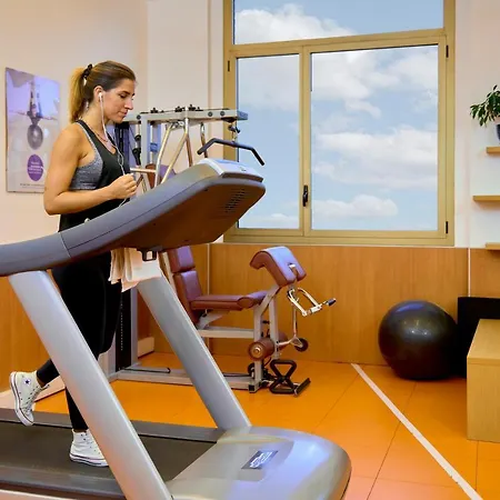 Novotel Corso Giulio Cesare Отель
