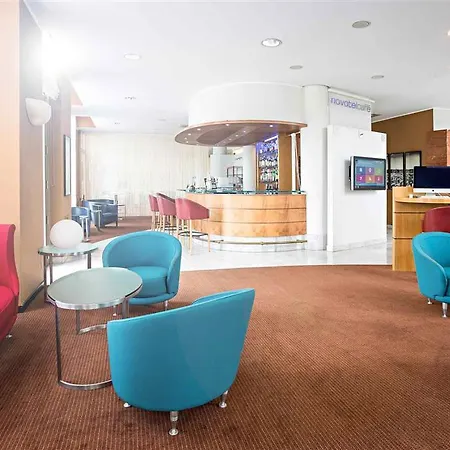Отель Novotel Corso Giulio Cesare