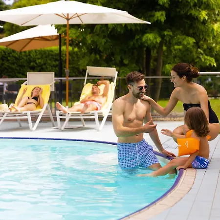 Hotell Novotel Corso Giulio Cesare
