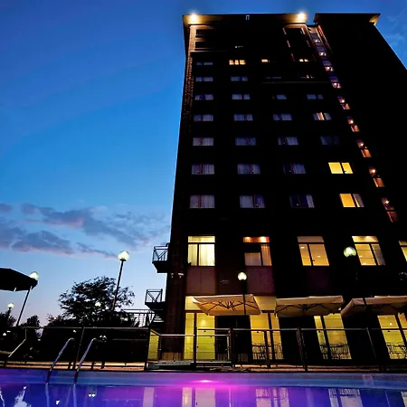 Ξενοδοχείο Novotel Corso Giulio Cesare 4*