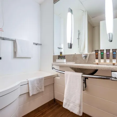 Novotel Corso Giulio Cesare 4*