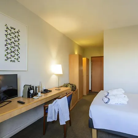 Novotel Corso Giulio Cesare