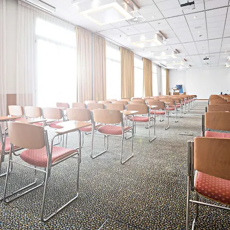 Novotel Corso Giulio Cesare 4*
