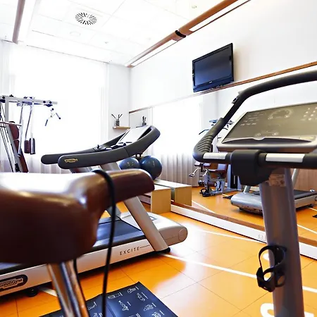 Hotell Novotel Corso Giulio Cesare