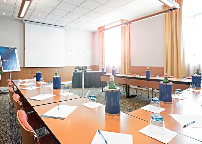 Novotel Corso Giulio Cesare Hotel