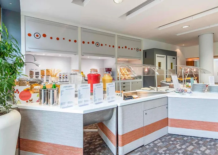 Novotel Corso Giulio Cesare 4*