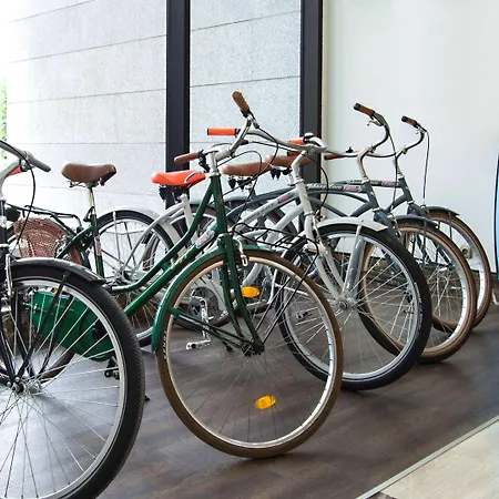 Szálloda Novotel Corso Giulio Cesare 4*