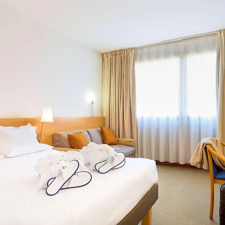 Szálloda Novotel Corso Giulio Cesare 4*
