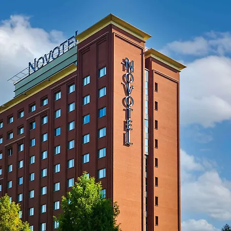 Hotel Novotel Corso Giulio Cesare 4*