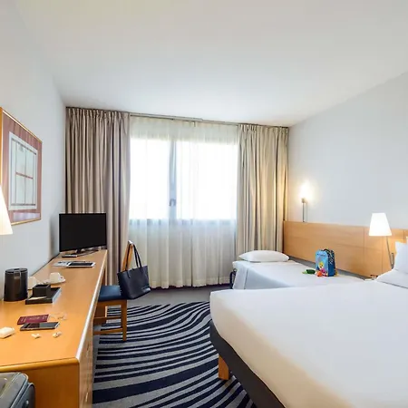 Szálloda Novotel Corso Giulio Cesare 4*