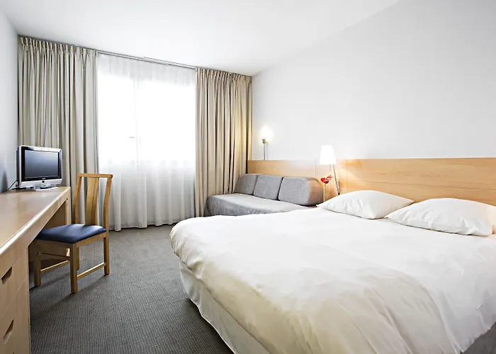 Novotel Corso Giulio Cesare Hotel