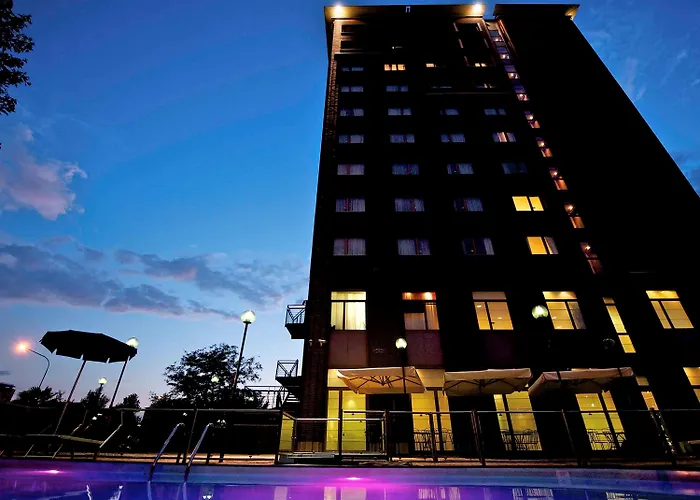 Hotel Novotel Corso Giulio Cesare 4*