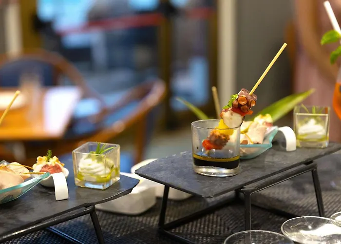 Hotel Novotel Corso Giulio Cesare 4*