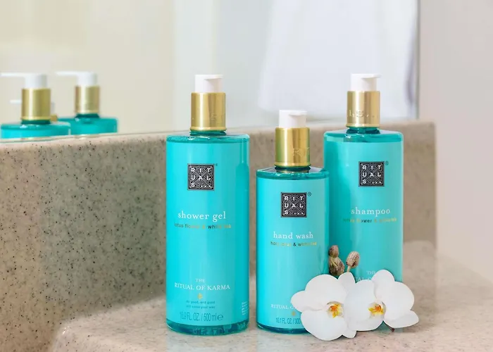 Hotel Novotel Corso Giulio Cesare 4*